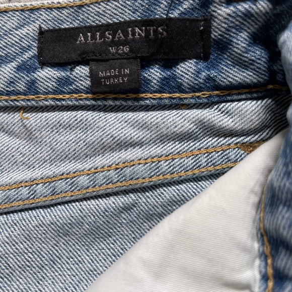 Allsaints Jean shorts size 26 with 2 inch inseam - Picture 3 of 3